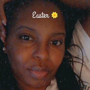 Meet your Posher, Rolanda